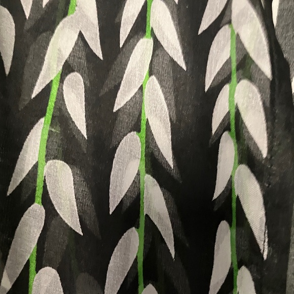 Bob Mackie wearable art Black and White leaf pattern Kimono - Picture 4 of 5